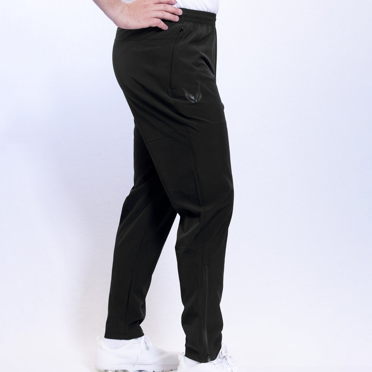 Markka Woven Training Pants Black