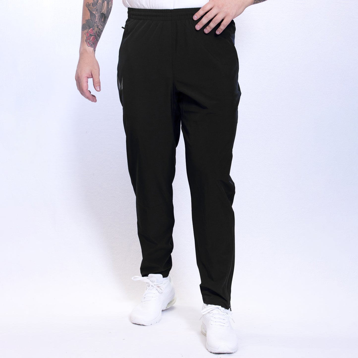 Markka Woven Training Pants Black